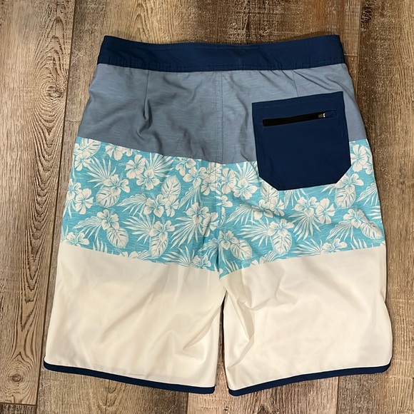 Swim Shorts/trunks. SZ. 30. New w/out tags. Young Men’s style. - Picture 2 of 3